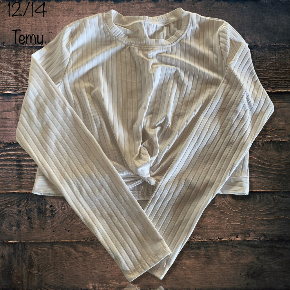 12/14 Temu Top